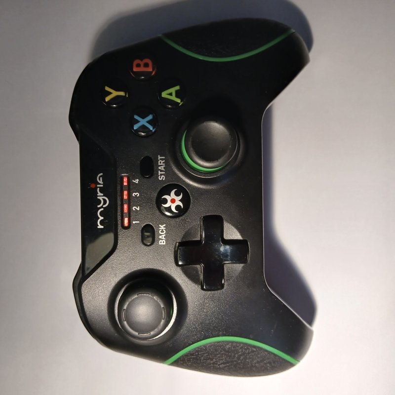 Controller Myria Multi-Platform (Xbox, PS3, PS4, Nintendo Switch, PC) - Thumbnail 4