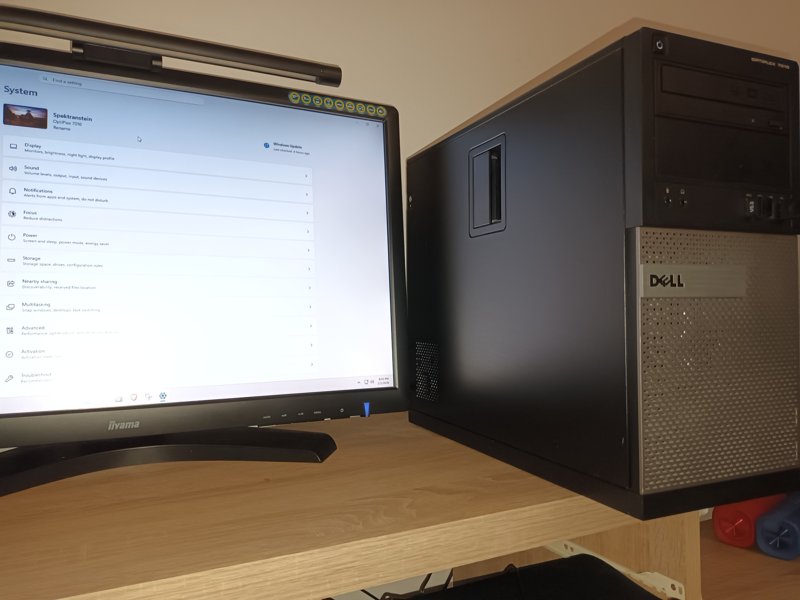 Dell Tower | Xeon (i7 Level) | 22GB RAM | SSD Samsung | Dual-Boot Win11 & antiX | Sursă 24-PIN Stand - Image 2