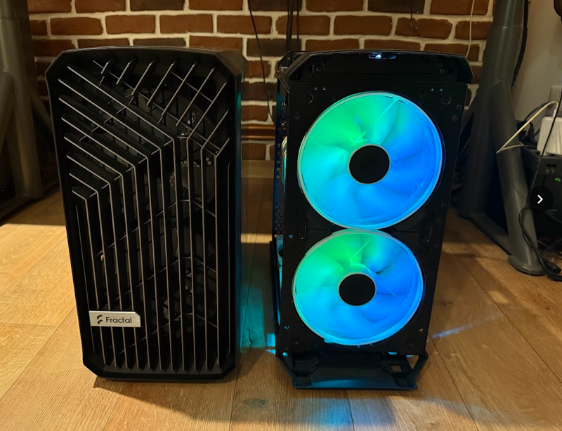 Carcasa Fractal Design Torrent Compact RGB Black TG Light Tint