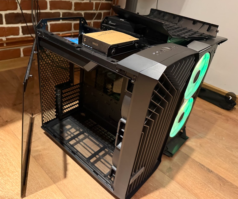 Carcasa Fractal Design Torrent Compact RGB Black TG Light Tint - Image 3