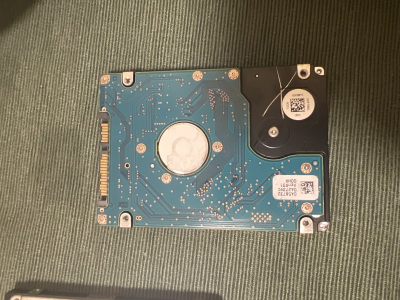 Hitachi HDD 320GB - Image 2