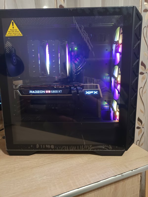 PC Gaming Ryzen 7 7700 / RX 6800 XT