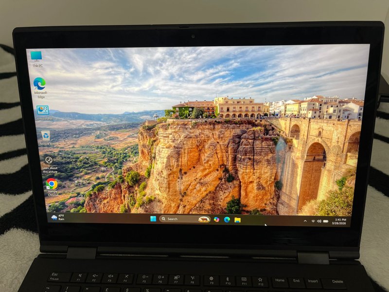 Lenovo X1 Yoga Gen 3 - i5 Gen 8, 16GB RAM, 256GB SSD, Touchscreen 2-in-1 - Image 1