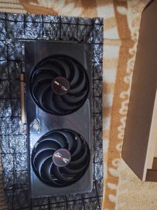 Placa video AMD RX 7600 Sapphire PULSE 8GB - Image 1