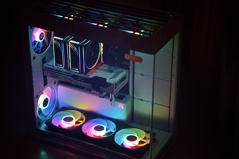Ryzen 9 CPU – Radeon RX 7900 XT 20GB - 64GB RAM DDR5 – HAVN HS 420 - Cinematic PC Build - Image 5