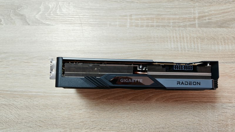 Vând placă video Gigabyte RX 7800 XT - Image 3