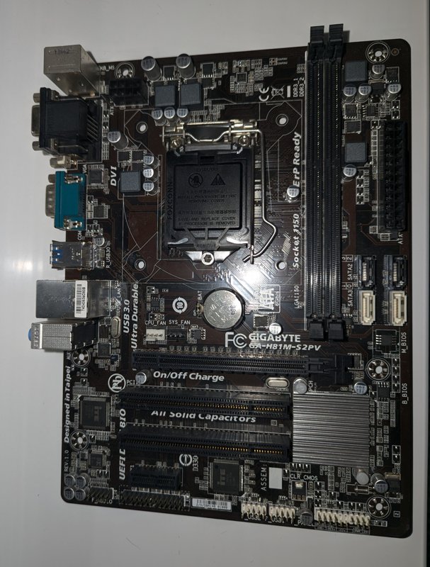 Placa de baza Socket 1150 Gigabyte GA-H81M-S2PV