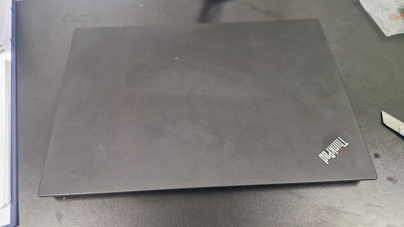 Lenovo T590 - Image 2