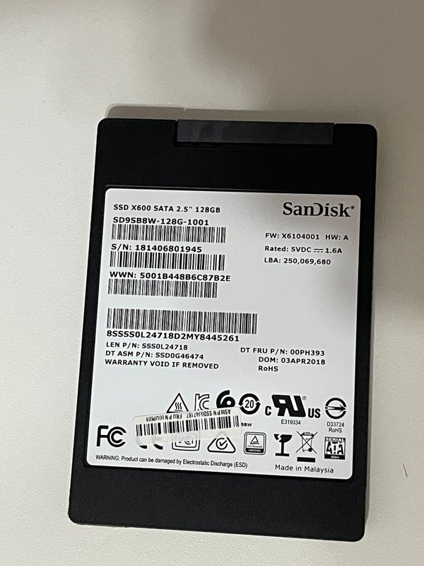SSD SanDisk 128GB, 2.5 inch, SATA-III - Upgrade-ul perfect pentru PC-ul tău!