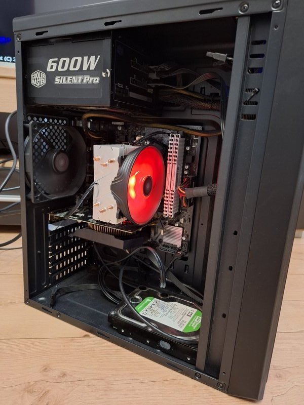 Unitate Pc folosit office - Asus Prime b450m-k, Ryzen 5 3600, Corsair 16gb DDR4