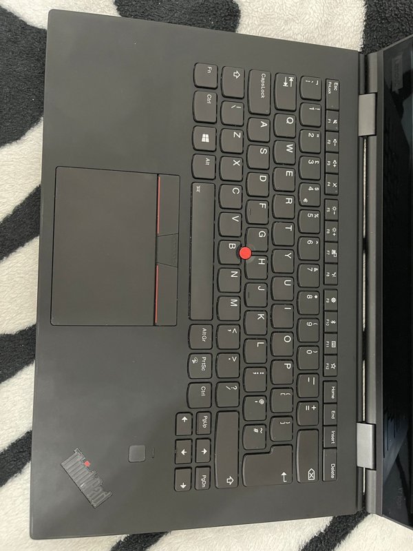 Lenovo X1 Yoga Gen 3 - i5 Gen 8, 16GB RAM, 256GB SSD, Touchscreen 2-in-1 - Image 11